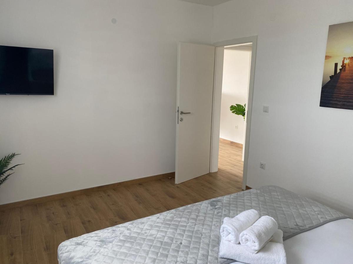 Wellness Apartments Sunset Zadar Bagian luar foto