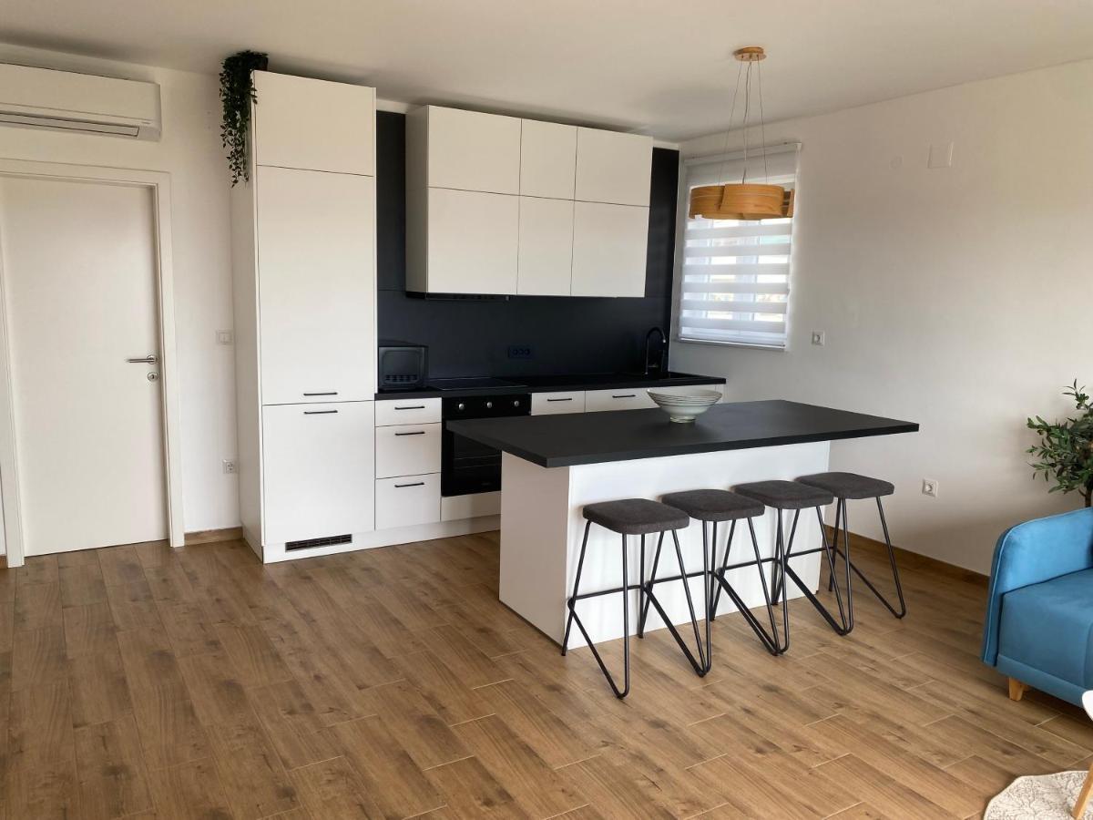 Wellness Apartments Sunset Zadar Bagian luar foto